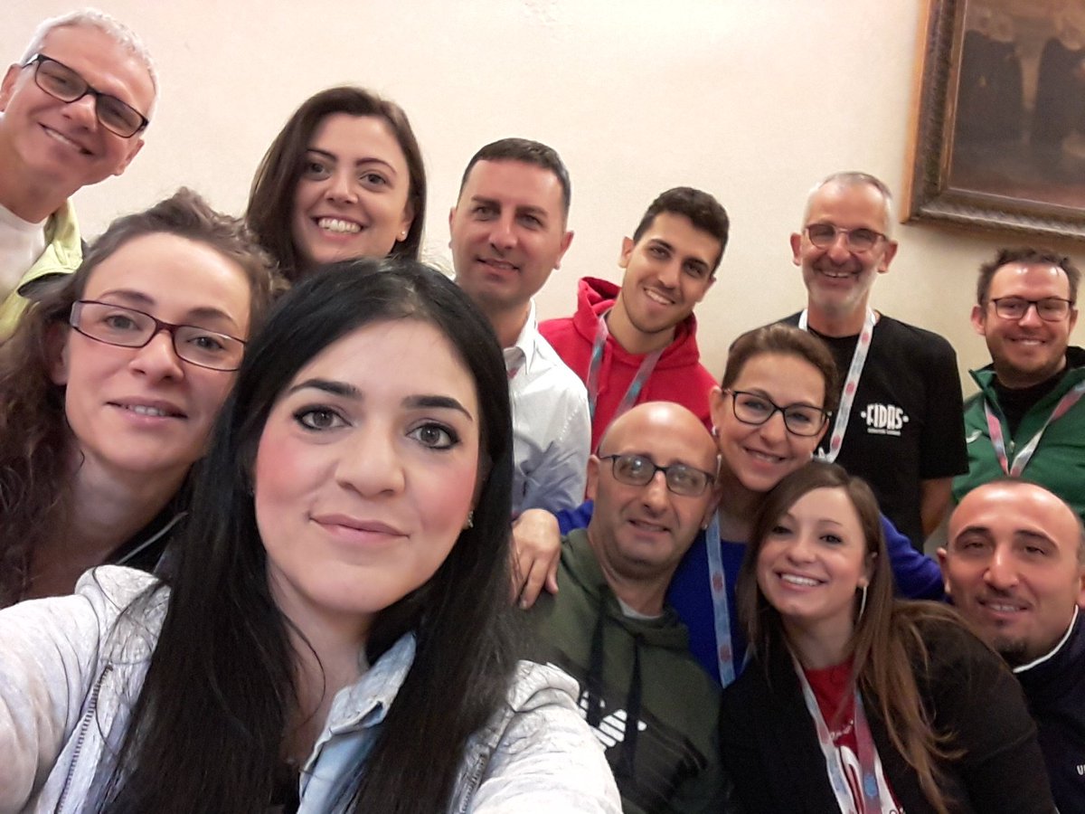 tropea_chiara's tweet photo. #fidaslab #friends
buondí!!!! https://t.co/3Wp212aQZN