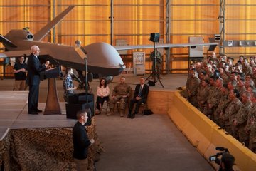 US Vice President arrives in Baghdad EKD-2fDU8AE33Io?format=jpg&name=360x360