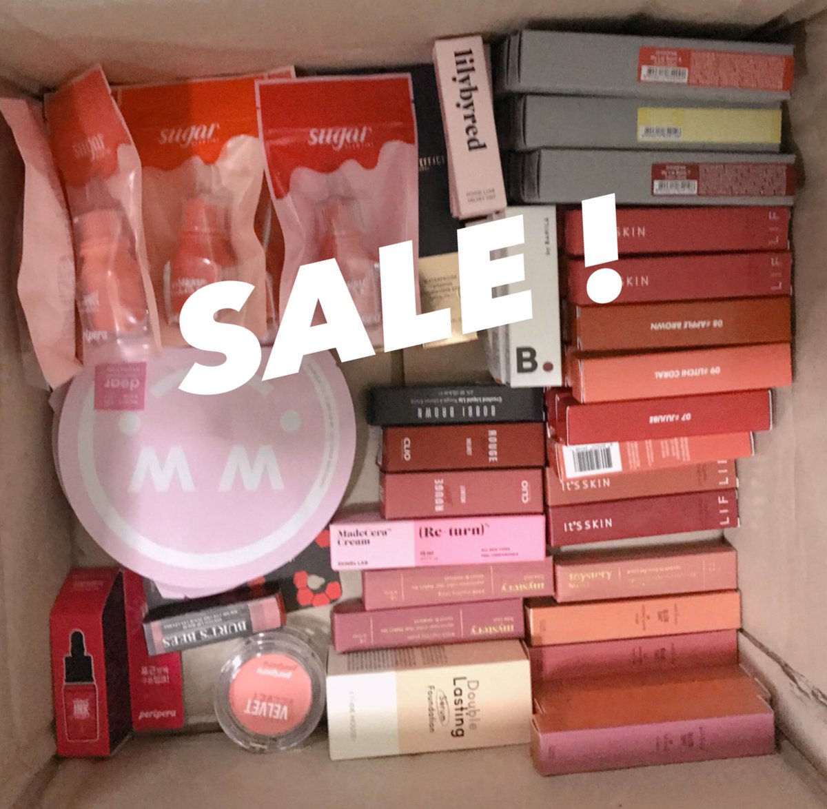 halloxkr_store's tweet image. 🌷 #พร้อมส่ง #โล๊ะของ ลดราคาแม่บ่น ! 🌷

พร้อมส่งเน้น ๆ หลากหลายแบรนด์ ( มีทั้งสกินแคร์ / คสอ ) ของเยอะเต็มบ้านจนแม่บ่น ㅠㅠ มาซื้อนะ ราคาเริ่มต้น 20 บาทฮ้าบบบ 🥺

🌷 เริ่มลงสินค้าพรุ่งนี้ 14:00 น 🌷
☁️ รีทวิต / ฟอลร้าน สุ่มแจกของ 1 รางวัล
➿ ขอคนพร้อมโอนภายใน 24 ชม
#instockbykrx