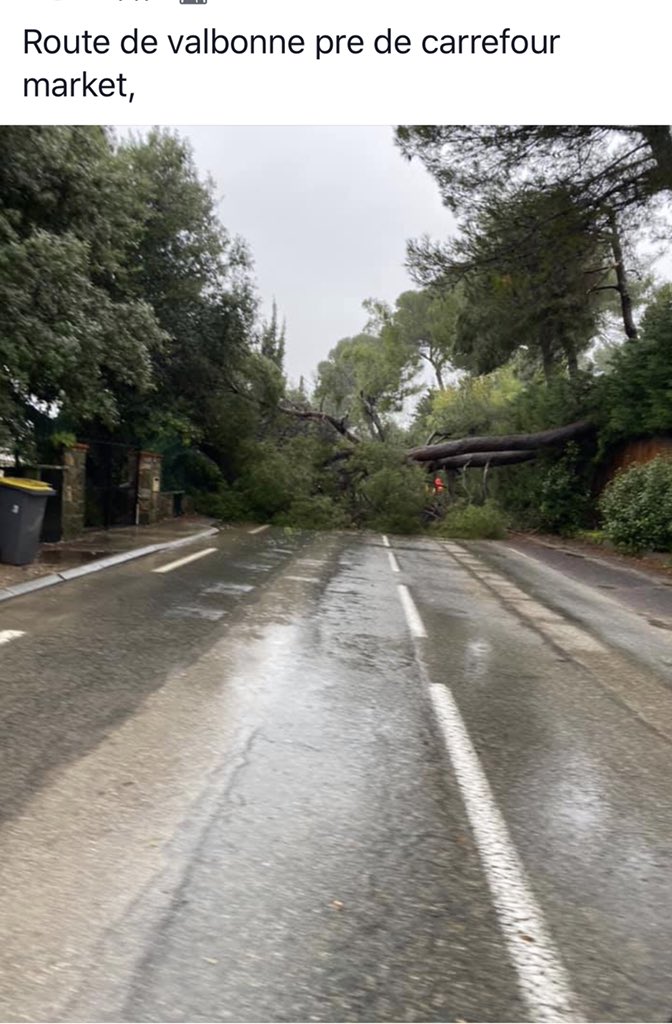 MonCannesAMoi's tweet photo. « Je crois qu’on est passé en vigilance rouge depuis un moment déjà !! »
#LaBocca #Mougin #Pegomas #cannes #biot #November2019
#inondations #VigilanceOrange
#vigilanceRouge
#cotedazur https://t.co/wcSdPnSoEJ