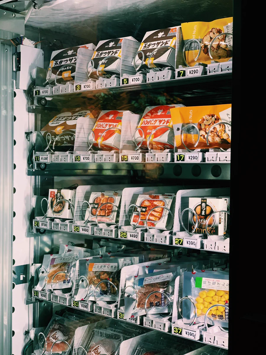 お酒300円均一！渋谷に朝飲みに最適な店がオープン！