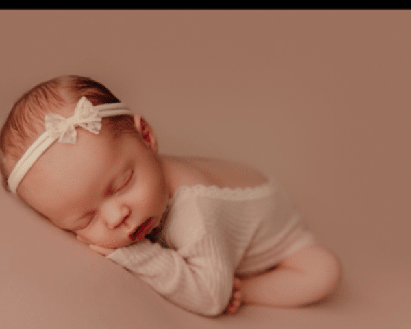 _BabyVote's tweet photo. A week left until we find out the winning Girl and Boy of the November #BabyVote competition! Remember the Top 20 Girls and top 20 Boys make it to the final round so everyones got a chance! Check out some of these entries at https://t.co/CXoIyZ3Mu6 😍👶🍼🤗 https://t.co/wEpHWA7q0H