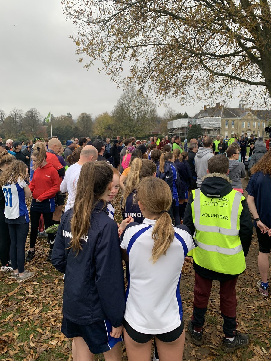 DunottarSport's tweet photo. And now it’s the girls turn for @reigateparkrun amazing turnout! 🏃‍♀️🏃🏻‍♀️🏃🏼‍♀️🏃🏽‍♀️🏃🏾‍♀️ #tenacity https://t.co/g7GDUK9THP