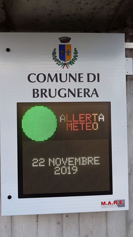 Operativo il nuovo PANNELLO INFORMATIVO 🖥
Situato tra il Caffè Municipio e parcheggio del Comune di Brugnera.
Un passo in avanti per proteggere i propri cittadini in caso di emergenze ⛑
#SocialMediaCommunityFVG
#volontaridivalore