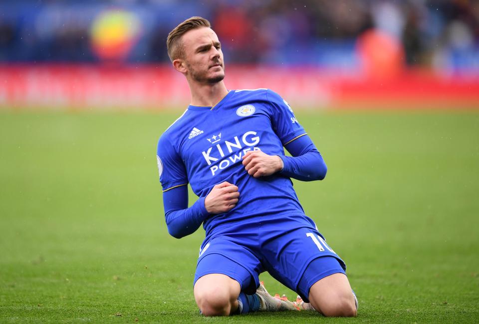     Tottenham pushing hard to sign Leicester City's best midfielder January 