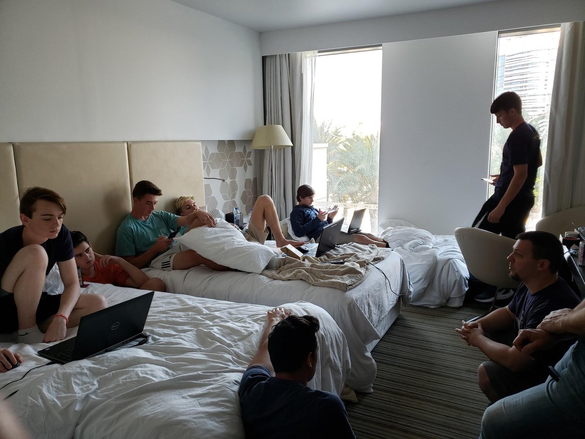 ghslegacyracing's tweet image. Last minute prep for verbal presentations!
#f1swfmoment
#abudhabi2019
#f1inschoolsworldfinals2019
#f1synergyracing