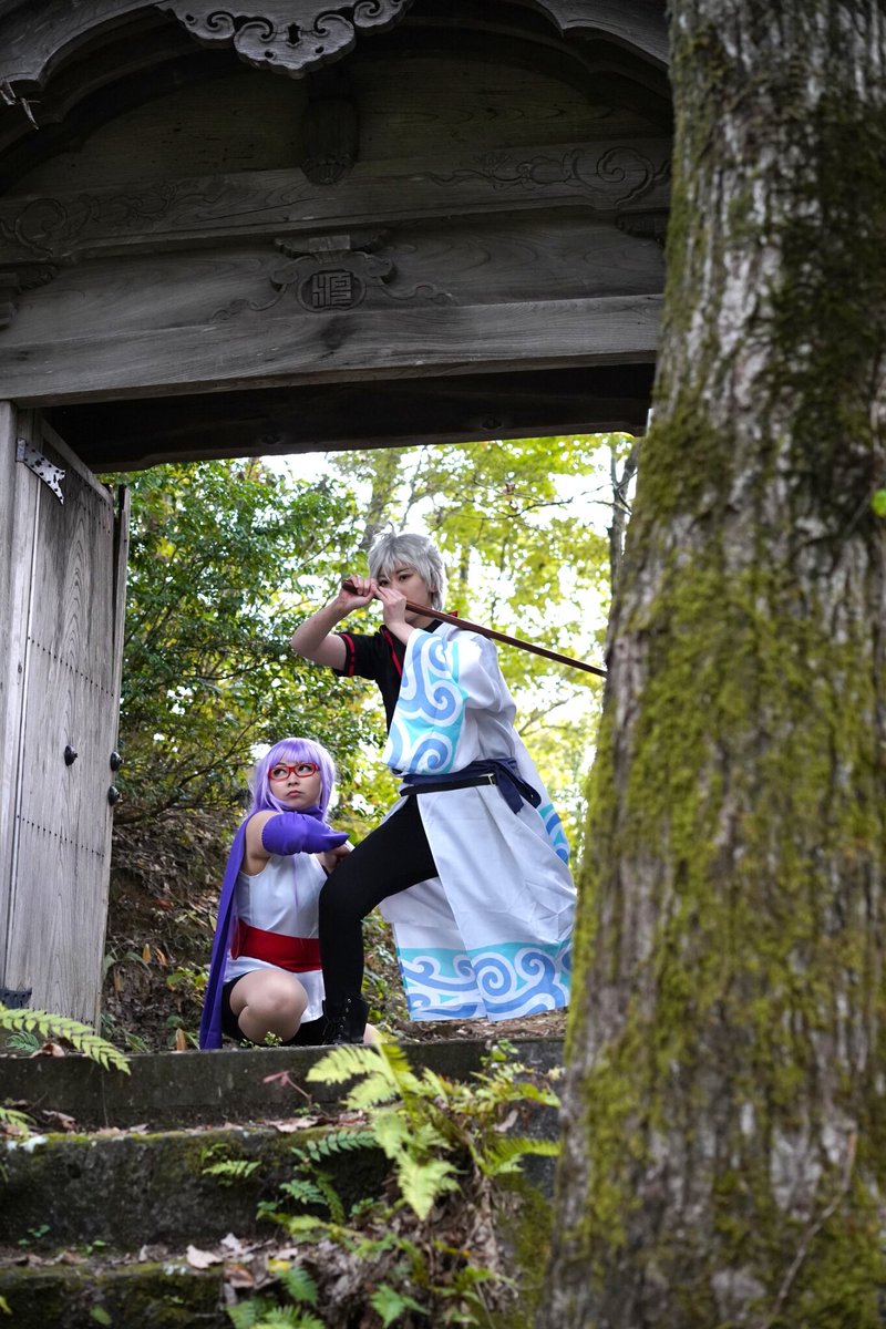 MAKO_sma's tweet photo. 【注コスプレ】
11月7日にいつものメンバーで湯涌で合宿してきた！
相変わらずロケーション最高
初出しの猿飛あやめ！かっこいい銀さんは毎度おなじみこみやさん
ほんっっとにいつも楽しい併わせ！

写真①②③→ちこちゃん
写真④→いくやさん（カメラはこみやさんの！） https://t.co/UuW05DoXW1