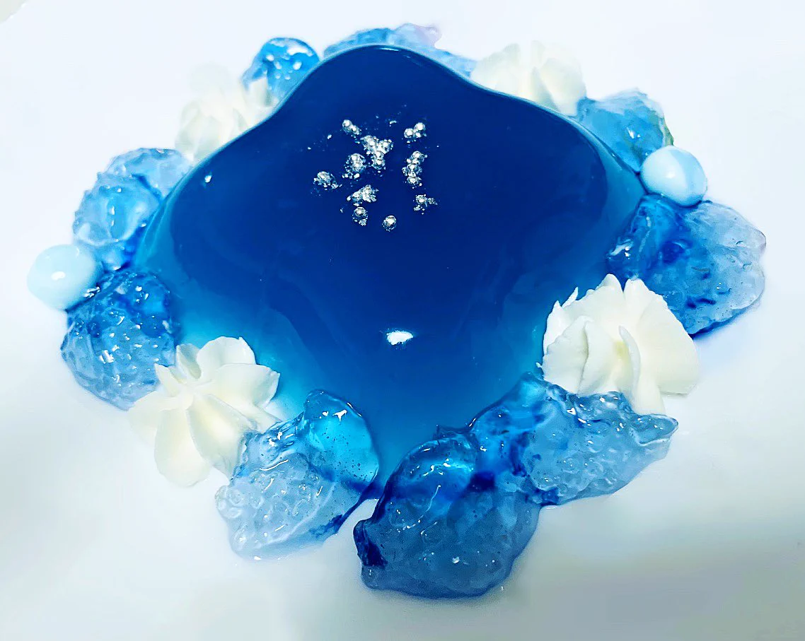 芸術的！青の手作りスイーツがオシャレすぎる件