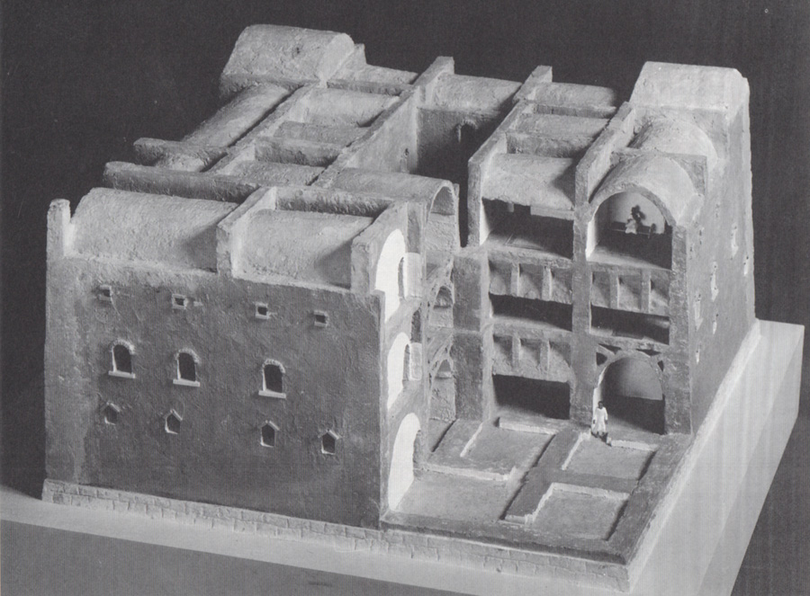 1st century BC Nalote/Karanog was a provincial capital of the meroitic kingdom occupied till the christian era <now flooded under lake nasser> #historyxtthe city contained a governor's "castle" (inset) , two temples, a pyramid-cemeteries and several storied mudbrick homes