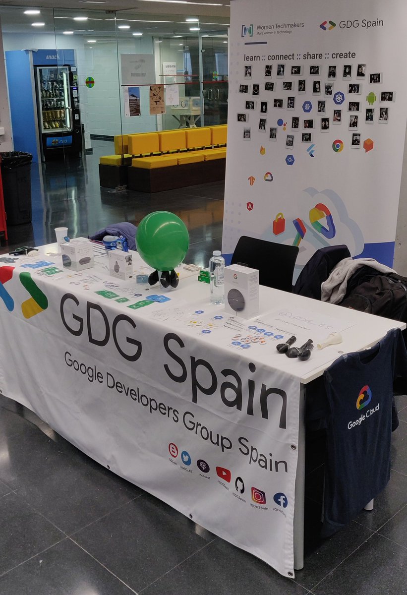 CarlosLopezGlez's tweet photo. @GdgLeonEsp at @commitconf
@GDG_ES #commitconf2019 #CommitConfGDGes https://t.co/rd2DY8u7GT