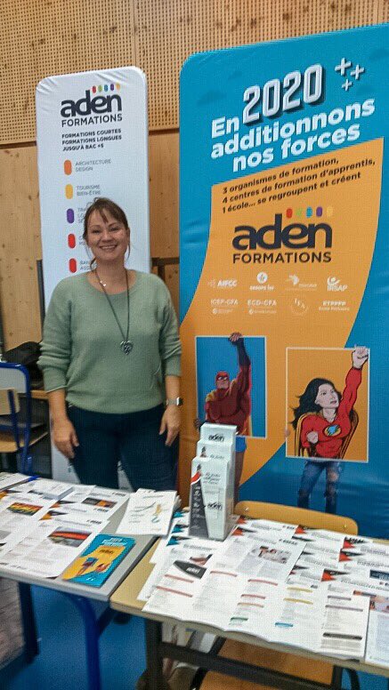 #Événement 

Ravis d’être présents au Forum des métiers et des formations du Lycée Jeanne d’Arc à Caen jusqu’à 13h 
Nous conseillons et accompagnons les lycéens vers leur orientation post bac aujourd’hui 
#lycéejeannedarccaen #lycéens #formation