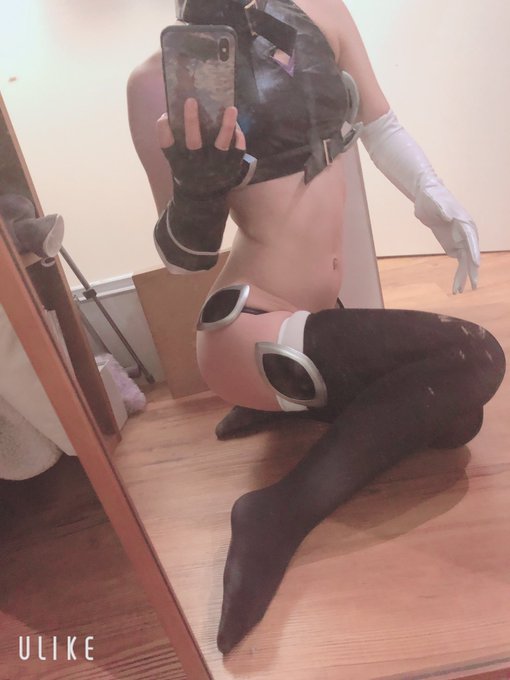 コスプレイヤー社員食堂ギラギラのTwitter画像33