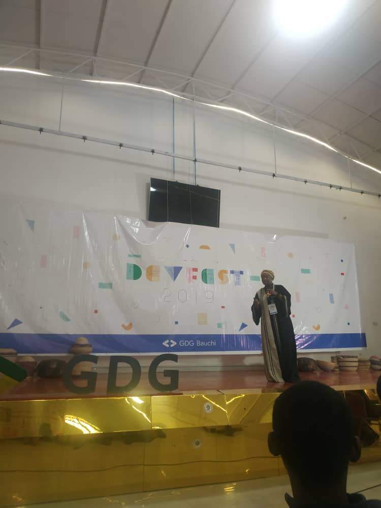 Sir_enjoy1's tweet image. What a question !!! Why did I become a developer??? 
So much to say by @reedahkh 
#DevFestBauchi 
#DevFeststories
#Devefest19
Cc: @Developerstudentclub
@reedahkh @sarki247 @usman4all @aniediudo @RfHat @gdgbauchi @umarauna @auwalms @onojarachael @AlakeMotunrayo @adugamayuba
