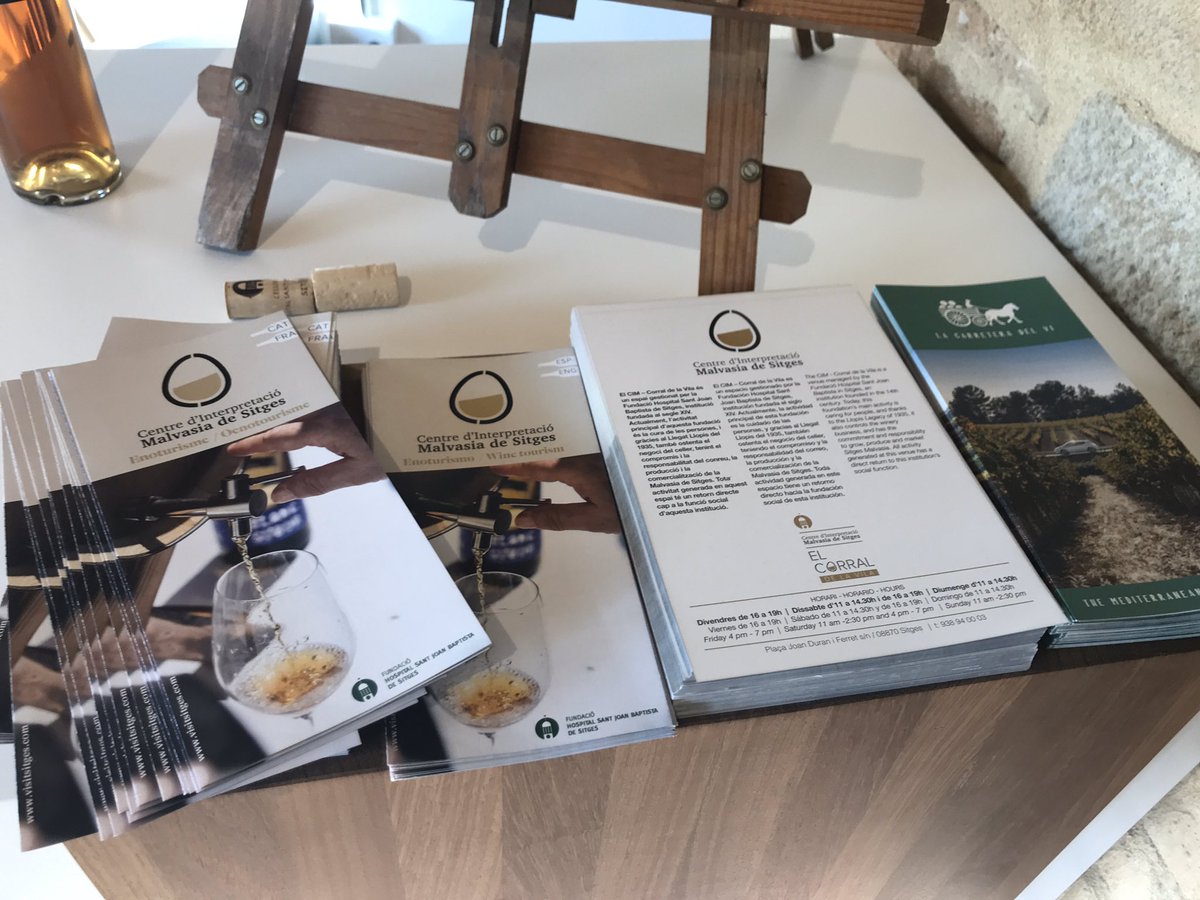 alacartemenus's tweet photo. Por fin visitamos el Centre d'Interpretació de la Malvasia de Sitges #CIM @HospitalSitges @malvasia_sities @CarreteradelVi 👏👏👏
#aprender #somsommelier
#lallotjadoterraimar @laLlotjaDO https://t.co/sht41nZwVM