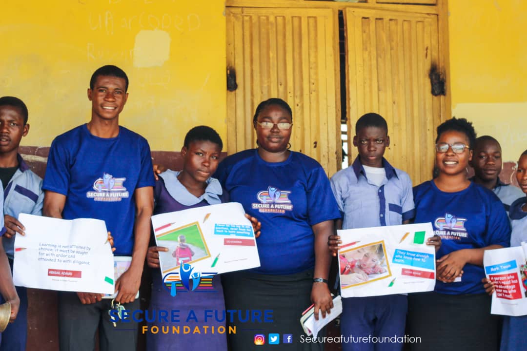 SecureAFutureF1's tweet photo. On Thursday, we were at this school in Moniya Ibadan to speak with the students on the importance of Education and to kickstart one of our numerous projects to ensure that African children and youths, irrespective of gender, have access to quality education.
#educationcannotwait https://t.co/JrV8hlardb