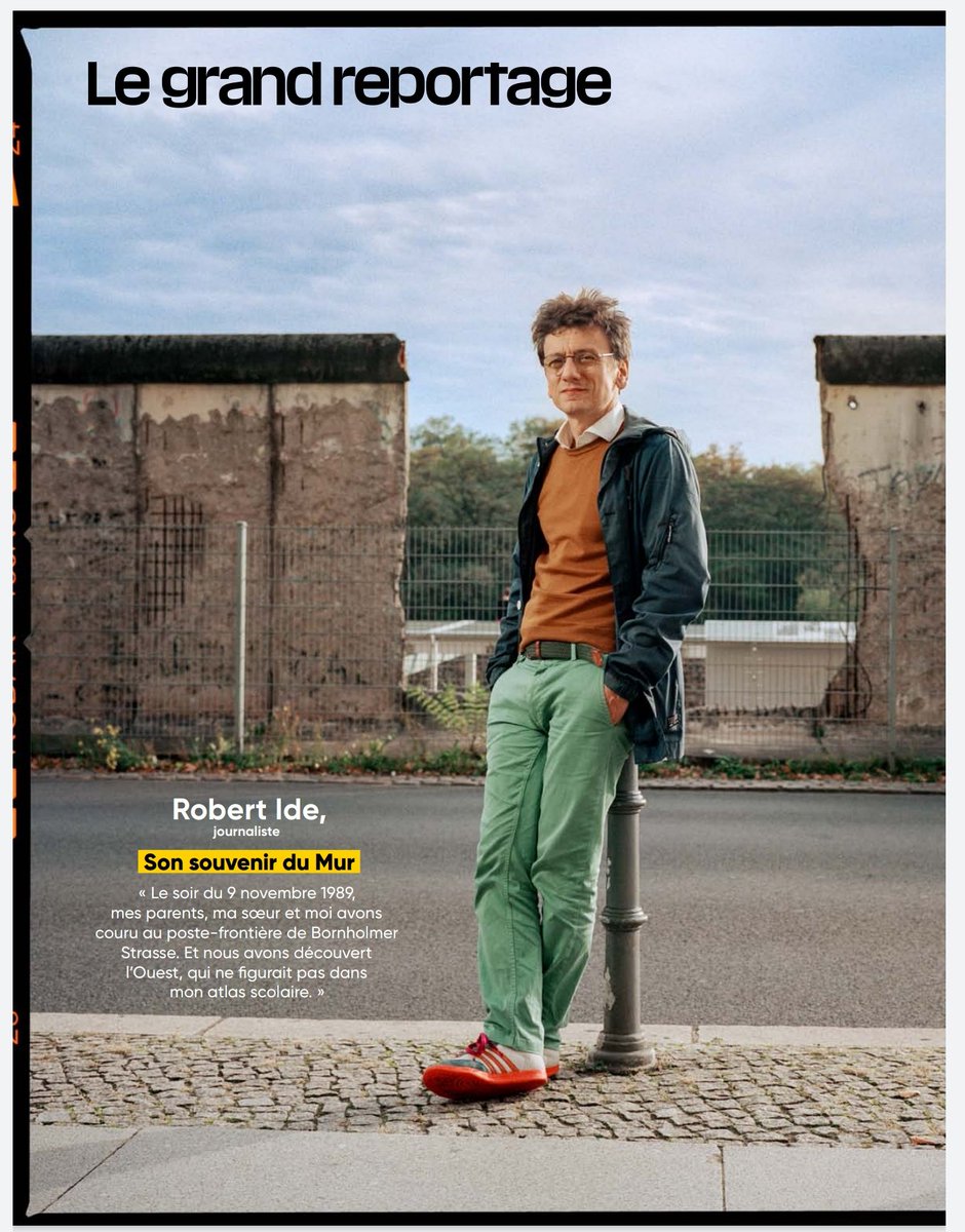 ichgruessesie's tweet photo. In Frankreich fällt noch die Mauer, zumindest im Magazin "Le Pėlerin", das mich 30 Jahre danach nach den Gefühlen in Berlin befragt hat. Die Fotos hat Patrick Wack gemacht
#mauerfall30 #mein89 https://t.co/f0fObndTd4