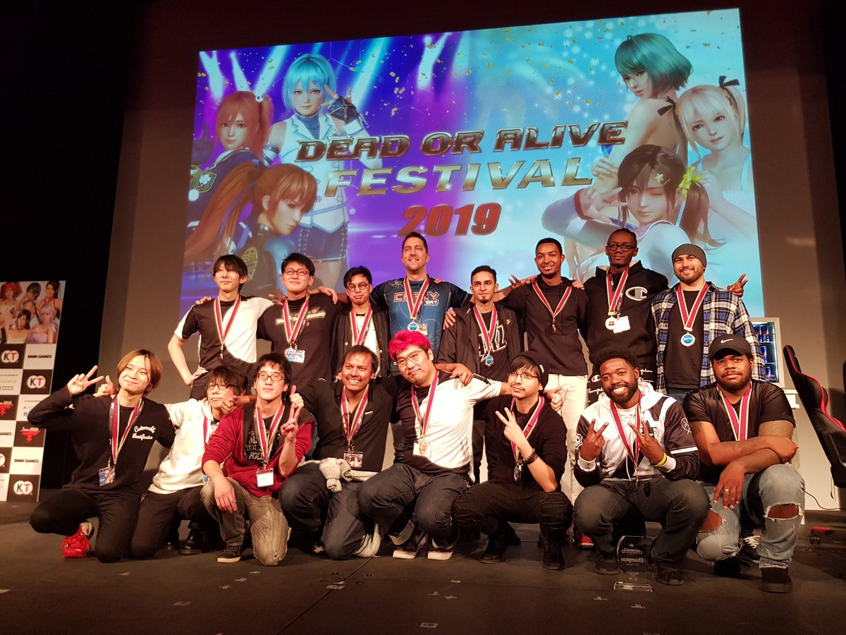DavidVuong's tweet photo. #doafes2019 #DOAใใงใน #DOA6WC #DOA6 #hoodless #terurock #siologica #ky #gekbal https://t.co/kPOXAhe6z5