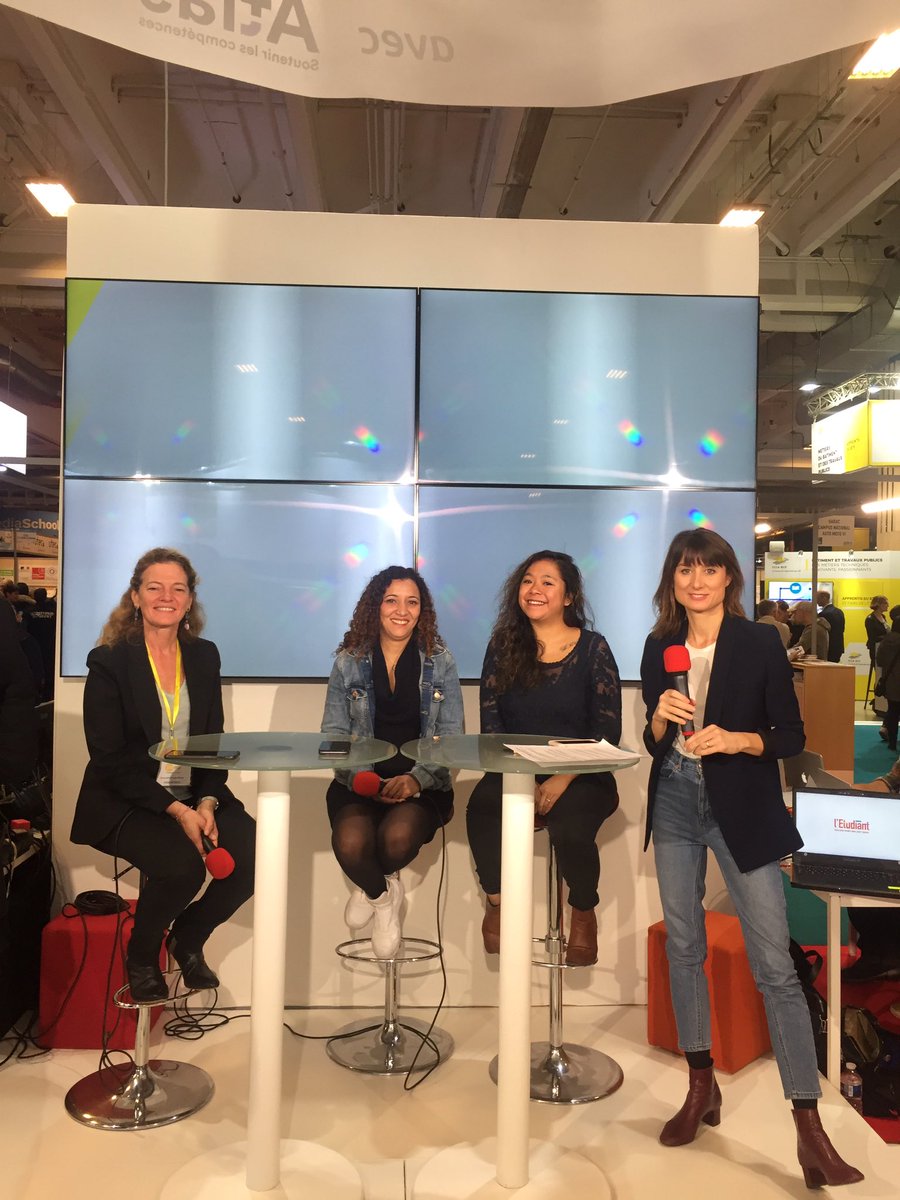 [salon de l’éducation] table ronde now... « les métiers du numérique au féminin »  merci <a href="/JobIRL/">JobIRL</a> <a href="/3WAcademy/">3W Academy</a>  <a href="/LeDayClick/">Day-Click</a>