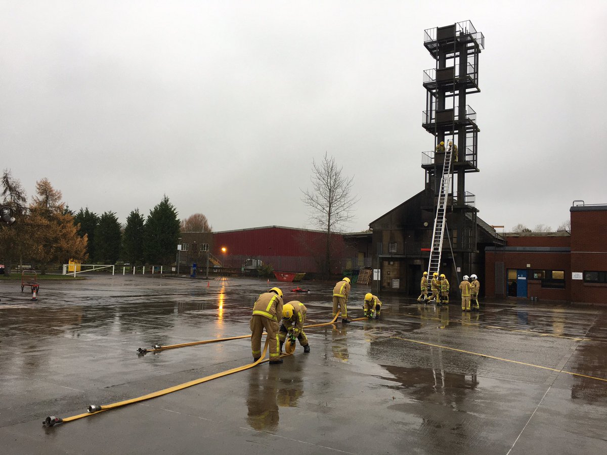 Busy morning at Telford today in the ☔️Potential recruits on Job Related Tests (JRT’s) and On Call course 03/19 enjoying their final day of their final day of their Initial Course. Do you think this could be a career for you? #oncallfire <a href="/shropshirefire/">Louise Goodhead</a> <a href="/SFRS_GST/">Group Support</a> 🚒
