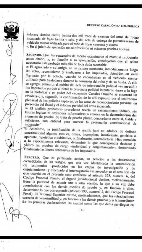 Christian_JLA's tweet photo. 📌 #CASACIÓN 1326-2018 ICA (RECONOCIMIENTO DE PERSONAS)

Que es verdad que la diligencia de reconocimiento personal no solo debe realizarse mediante el mecanismo de rueda de personas, sino que además en ella debe estar presente el defensor de los imputados (...) https://t.co/HiNgZ5mBRm