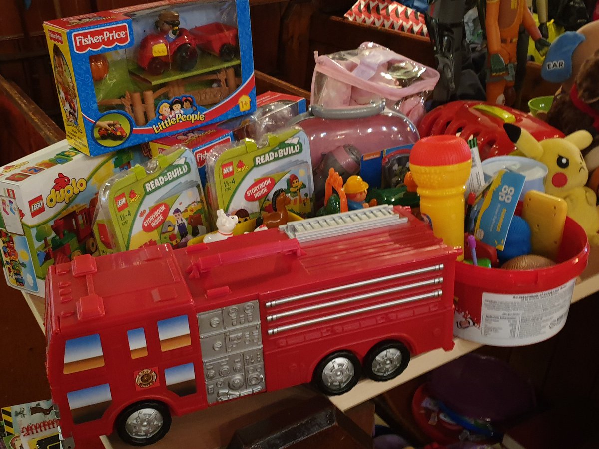 Our toy stall is all setup

<a href="/Windmill_CE_Sch/">Windmill CE Primary</a> pic.x.com/OjQJOLxPcg