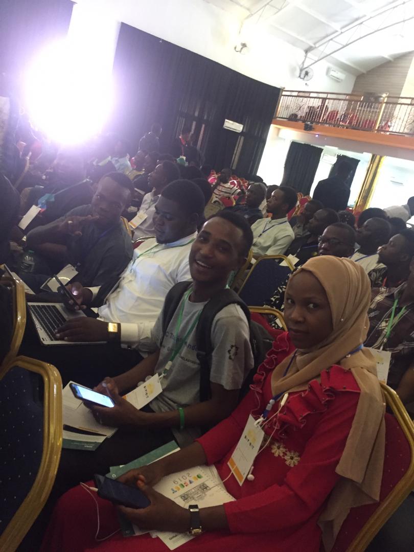 Sir_enjoy1's tweet image. Asking ma self !! If I'm ready for the 21st Century job environment???
#DevFestBauchi 
#DevFest19
#DevFeststories

@reedahkh @Didicodes @auwalms @aniediudo @sarki247 @onojarachael @adugamayuba @AlakeMotunrayo @RfHat @googledevs @googlestudents @gdgbauchi @Kolokodess @DscFud