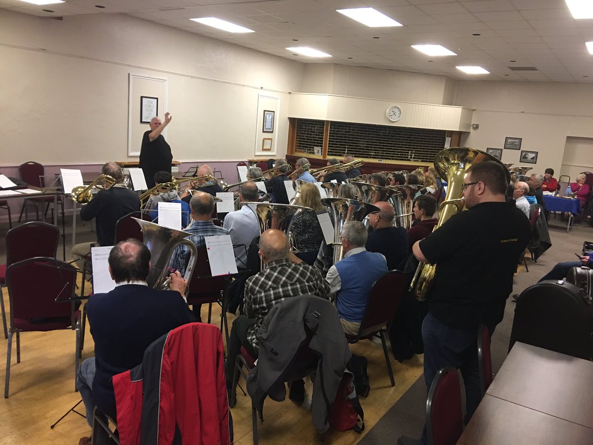ssykestrombone's tweet photo. Warming up with @sykotuba great turnout! #16tubas #swbba #tutoring #lowbrass #warmups https://t.co/JEVxdRUGe0