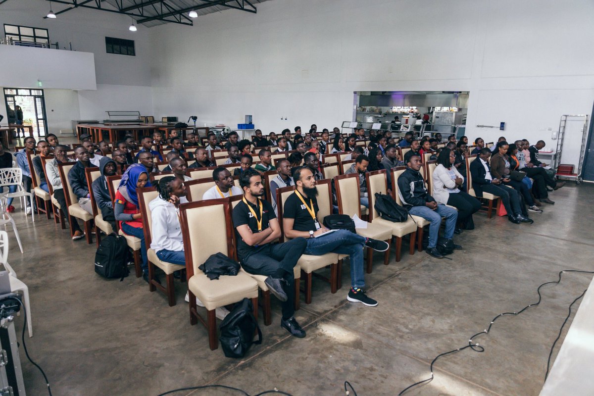 onojarachael's tweet image. #DevCTrainingwithAndela Career Fair.