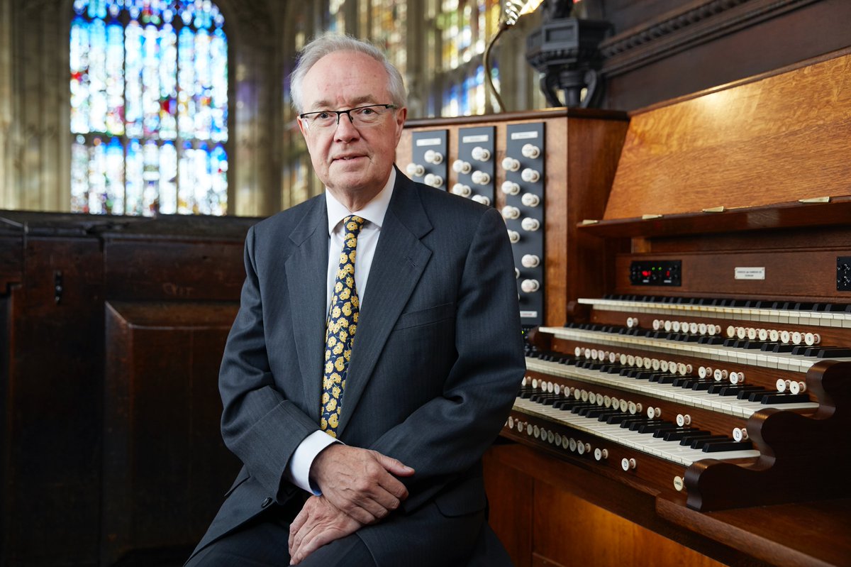 It is with great sadness that King’s College has learned of the death of Sir Stephen Cleobury. 

Stephen died in his hometown of York last night, 22 November, after a long illness.

bit.ly/SJC19482019