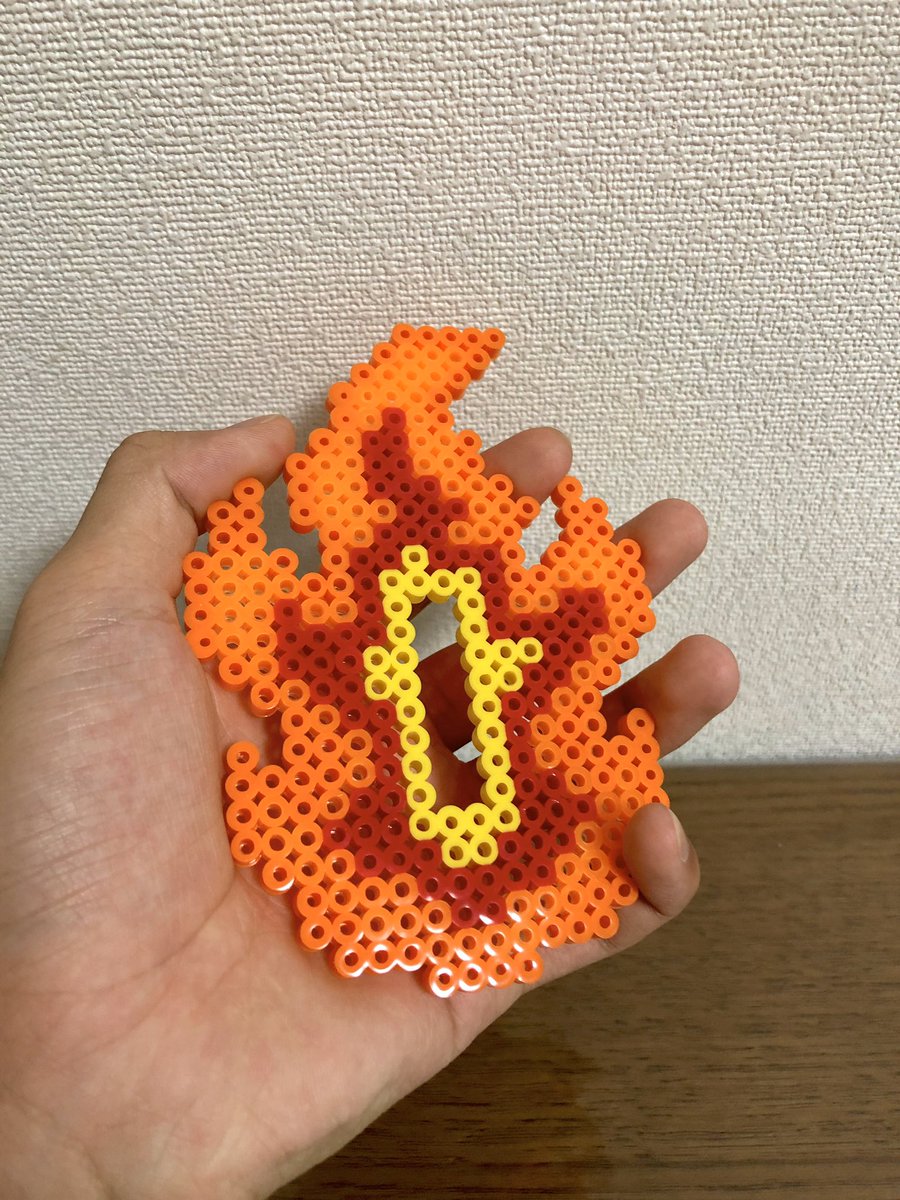 職人シュガー 煉獄さんの刀の鍔作った が なんか違うから作り直します アイロンビーズ 鬼滅の刃 煉獄杏寿郎 職人シュガー 煉獄さんの刀の鍔作った が なんか違うから作り直します アイロンビーズ 鬼滅の刃 煉獄杏寿郎