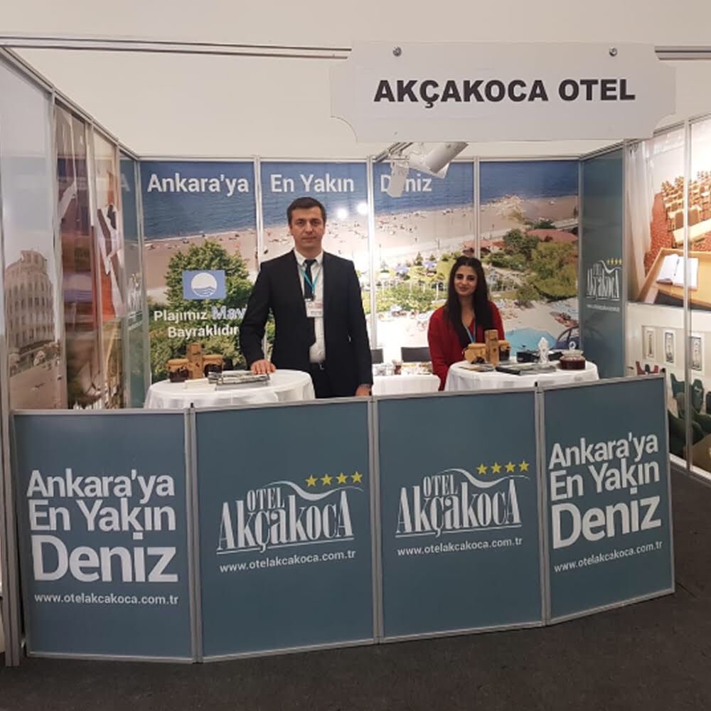 Otel Akçakoca olarak Ankara'da yapılan Travelexpo 4. Uluslararası Ankara Turizm ve Seyahat Fuarına katıldık.
 Standımız yerli ve yabancı ziyaretçiler tarafından ilgiyle karşılandı. #ankarayaenyakındeniz #akçakoca
