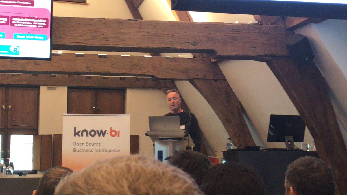 dlandew's tweet photo. Mark Hall on Plug-in Machine Intelligence (PMI) and #weka at #KCM19 https://t.co/WrtPSZkHBK