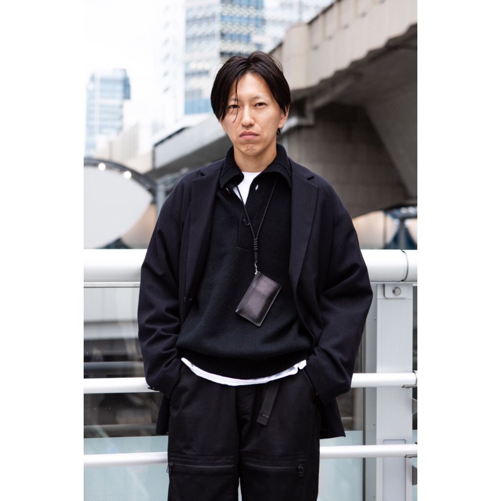 coen_co_ltd's tweet photo. 【CREATOR'S CHOICE "UTILITY LINE" 】
#04 KAZUKI KOMAGO -STYLIST-
ミリタリーテイストに仕上げたパラシュートパンツをピックアップしたスタイリストの小孫 一希さん。こだわりのポイントはこちら。#coen #utilityline
https://t.co/nOhWKzsOsm https://t.co/y6SfK1VHdd