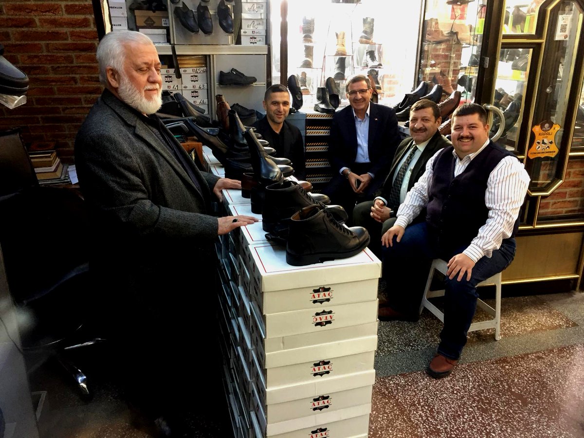 ilyasseker41's tweet photo. 5.kuşak ata mesleğini yapan AK Parti Kocaeli İl Başkanlığı İstişare Kurulu Üyemiz Ahmet Berberoğlu'nu iş yerinde ziyaret ettik.
@Akparti @AkPartiKocaeli @ellibes_mehmet @A_BERBEROGLU https://t.co/Jazct99PK2