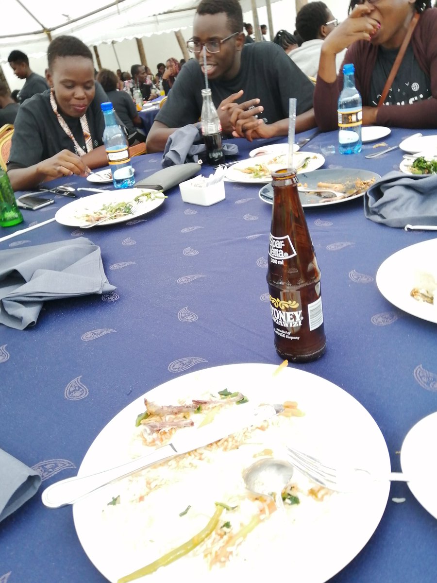 kelvinmakau76's tweet photo. #DevFest
#DevFestKisumu
@DSC_ALUPE
@achayo_ralak 
The aftermath😂😂😂😂... Almost back to the afternoon session https://t.co/eRTRXQCFhl