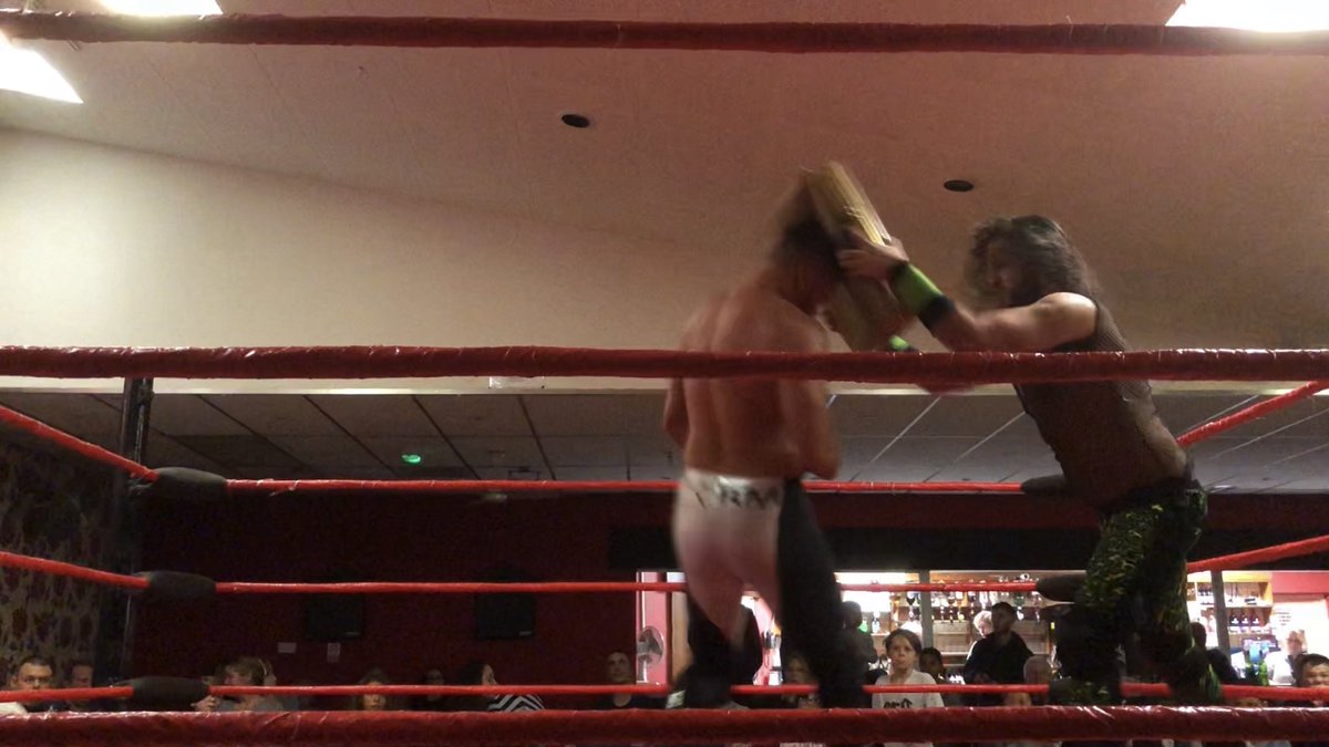 markypotter316's tweet photo. @KSWGuitarHero defended the British championship against @MitchStormKSW as the king of the case cashed it but came up short due to being hit with the case behind the refs back. Great match @KStarWrestling https://t.co/r0rBqBGJZA
