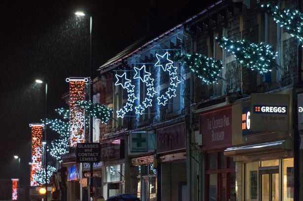 Christmas Lights Switch On <a href="/AmazingMoorland/">Moorland Road</a> today. See picture below for activities and timings this afternoon. <a href="/bathlive/">Bath Live</a> <a href="/BathEcho/">Bath Echo</a> <a href="/bathnes/">B&NES Council</a> <a href="/FrancisDIY/">Francis DIY</a>