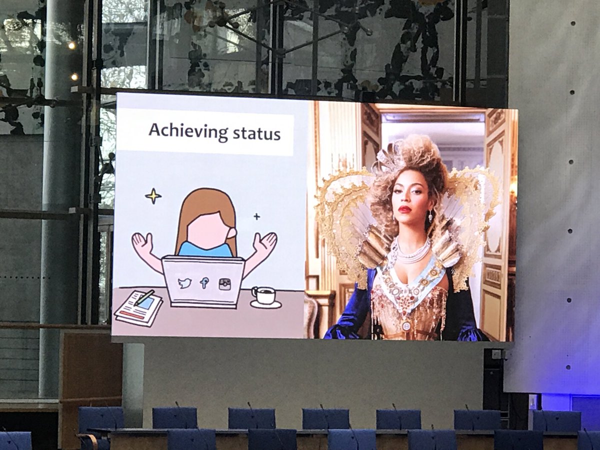 theklixman's tweet photo. Quote of the talk: „Let’s be a little bit more like Beyoncé.“ #BDÜKonf19
#xl8, #1nt https://t.co/5H6tBafkub
