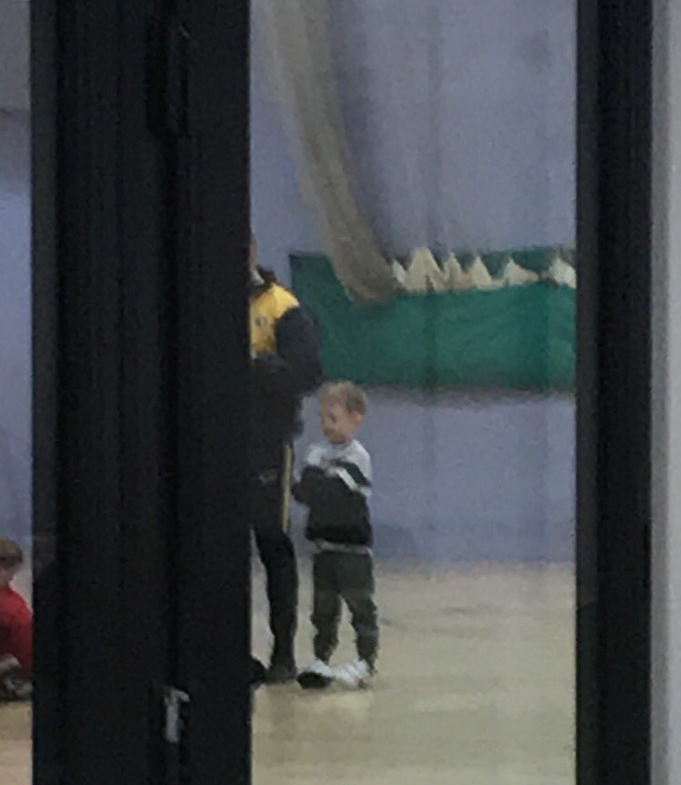 AzzTK7's tweet photo. Following Logan’s operation. He’s been told he needs a few weeks off football. Thankfully @BLGCofficial allowed him to help out and even kitted him out for next week. #CoachLogan #TheGaffer #LovesHisFootball https://t.co/4neXlMC9dR