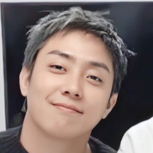 은지원 쓸데없는 정보봇 tweet media