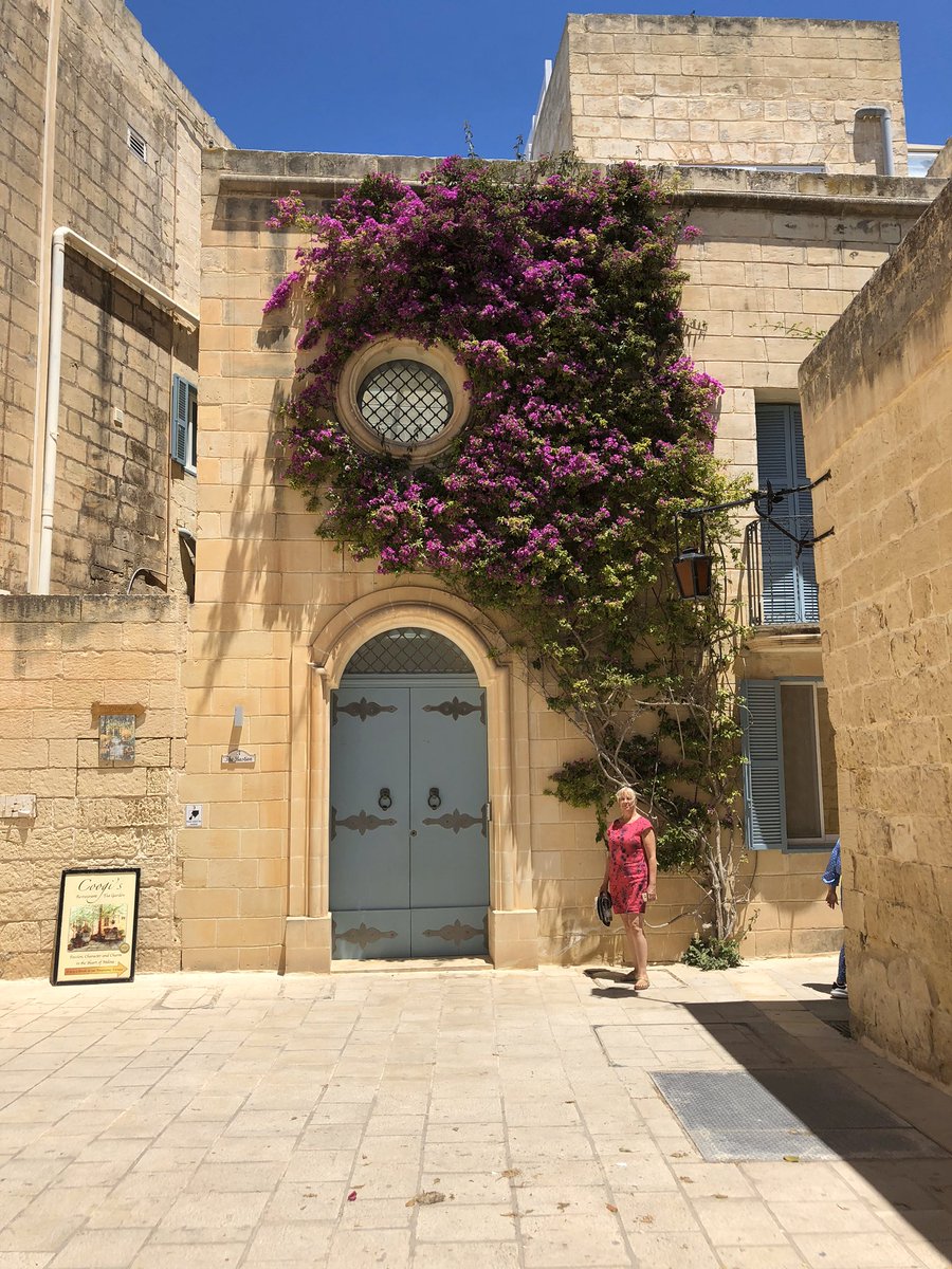 KbeardyKelly's tweet photo. #SundayBrunch me(taking the pic) and mum in Malta https://t.co/FtBSRrzn3J
