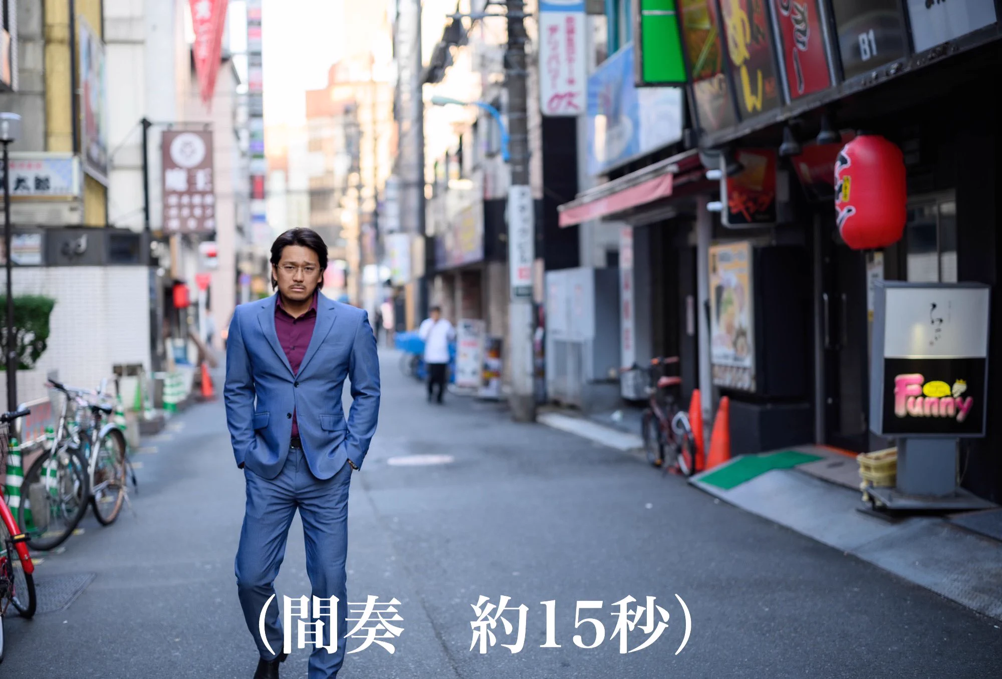 カラオケのあるある？「バグって曲とPVがかみ合わない」のコスプレwww