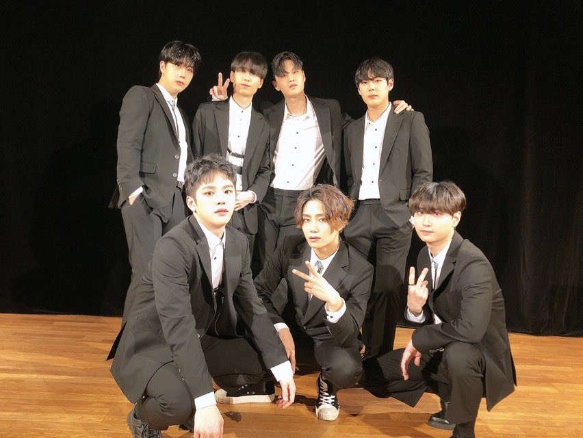 本日もありがとうございました！初披露の曲も楽しんでいただけましたでしょうか？✨ 明日は20:00〜 J stage-oにてサイン会があります💕 会場が変わりますので、お間違いのない様ご注意下さい！入場無料なので、皆様お誘い合わせの上お越し下さいね☺️🙏🏻

#MVP #엠브이피 #kpop