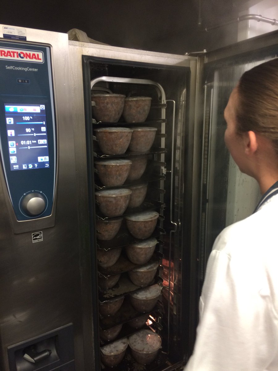 Only a couple of puds this year!! And there’s still more to fit in. #ChristmasIsComing 🎅🏼 <a href="/DormyHouse/">Dormy House Hotel</a> <a href="/FarncombeEstate/">Faces of Farncombe</a>