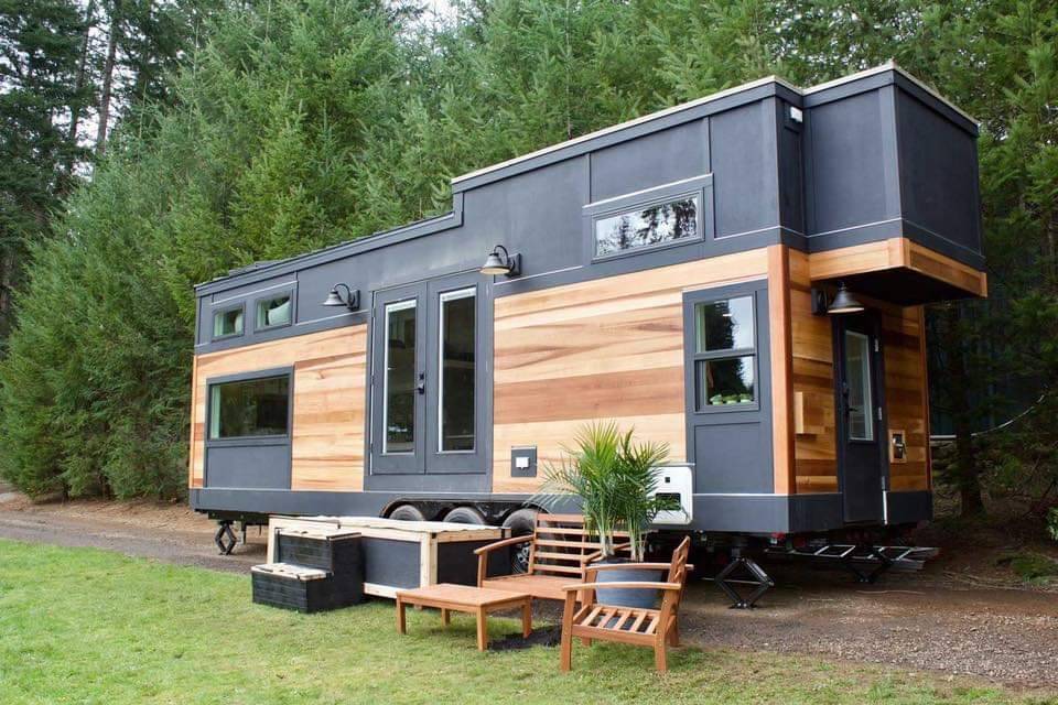CampervanThe's tweet photo. Ultimate home on wheels 😍😍😍 https://t.co/iVRFs1XB5N