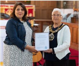 inmuswellhill's tweet photo. New blog out taking a look back at September's #WaveforChangeDay and the WAVE award which was a collaboration between @wave_for_change and @inmuswellhill. Congratulations to @ZEBRAceramics who won the first award
https://t.co/XHl7cX8X0J
#WithNotFor #MuswellBusiness #WAVEaward https://t.co/1OYE7Ahpax