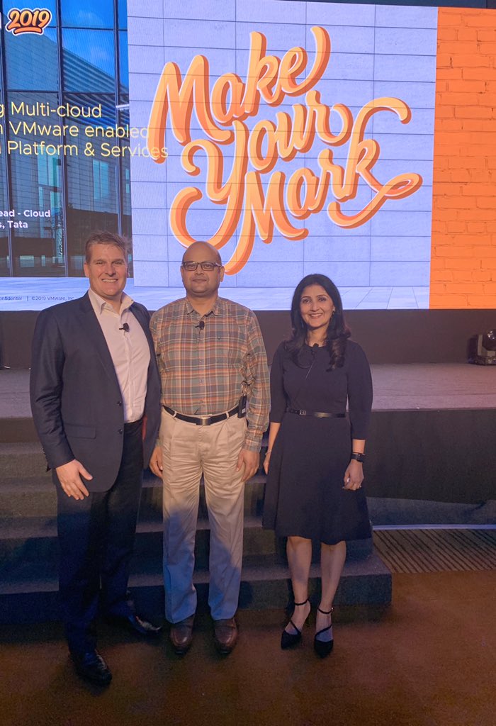 ShikhaMittal14's tweet image. Delivering the Enterprise Digital Workspace keynote with David Wakeman at #vforumin Mumbai! 
Our deepest thanks to Subrat Kumar Kanungo for sharing the success Samsung Electronics India has had in adopting #WorkspaceONE and #Horizon #digitalworkspace #digitaltrasformation #VMware