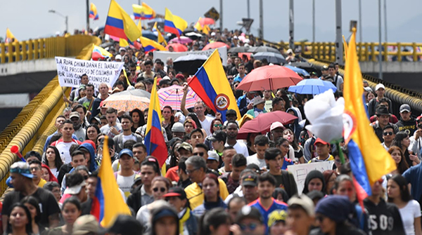 Rotundo rechazo al neoliberalismo en Colombia - CLACSO