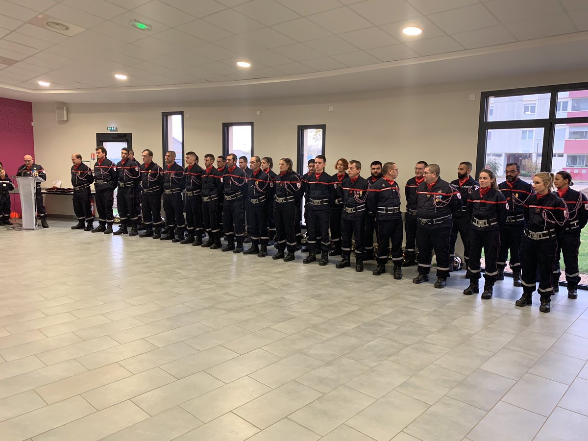 Fête de la Sainte Barbe, félicitations et remerciements aux Sapeurs Pompiers Volontaires du CIS de Seillon et également les jeunes pour leur engagement et le soutien de leurs familles.