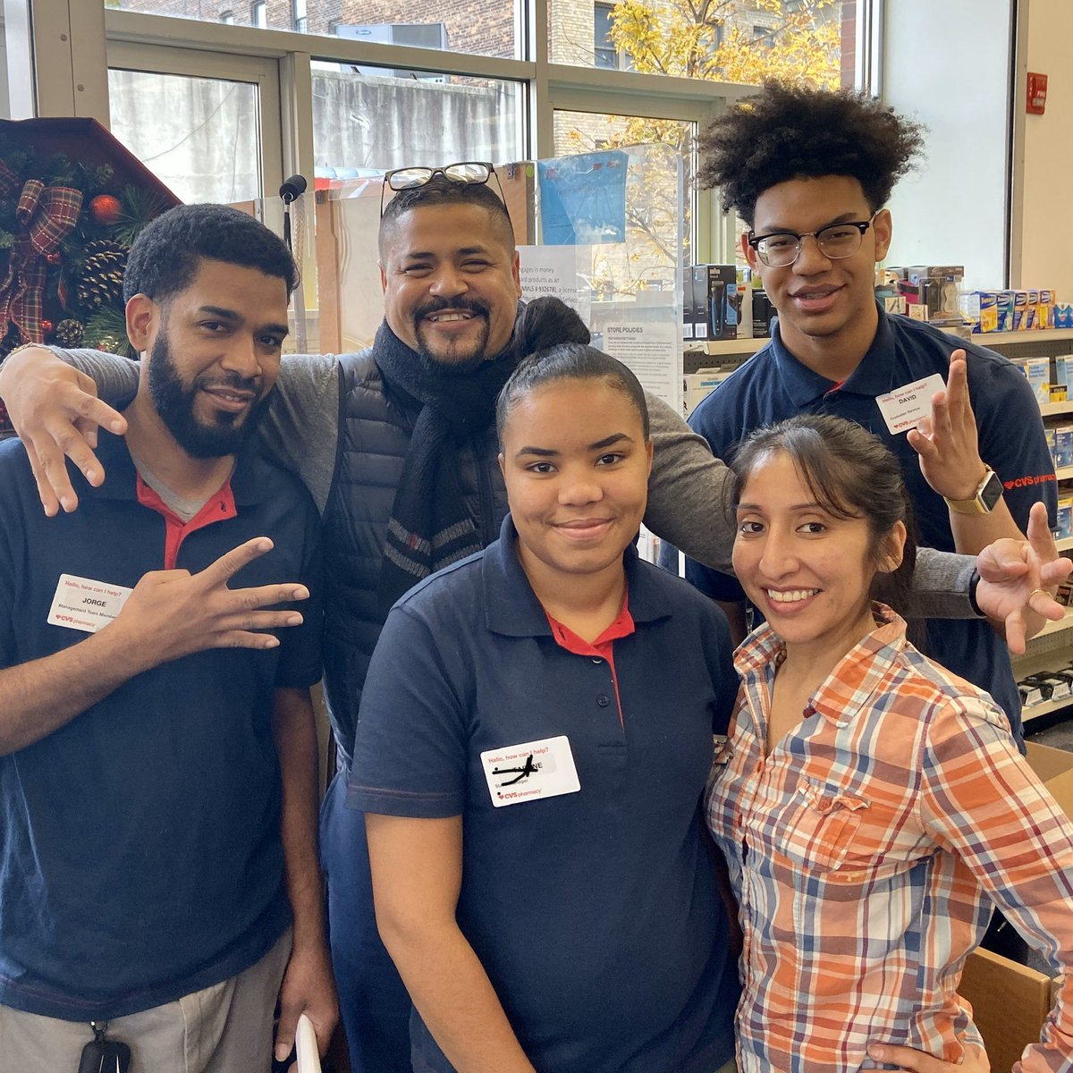jcoca6's tweet photo. Super Saturday’s are all about taking care of our customers!!!! Meet Samira in store 8969 4 carepass enrollments for yesterday and is off to a great start today with 4!!!!!!! #TheMightyR70
#carepass @EuealD https://t.co/io1H5K1DnX